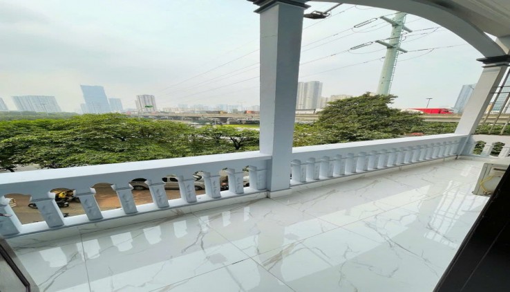 CHO THUÊ NHÀ NGUYÊN CĂN KHUẤT DUY TIẾN, QUẬN CẦU GIẤY, 55m2x 4 tầng, 22 Triệu